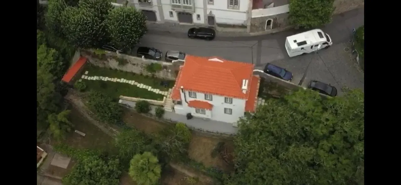 Entire House - Romantic Vintage Cottage Синтра 0*,