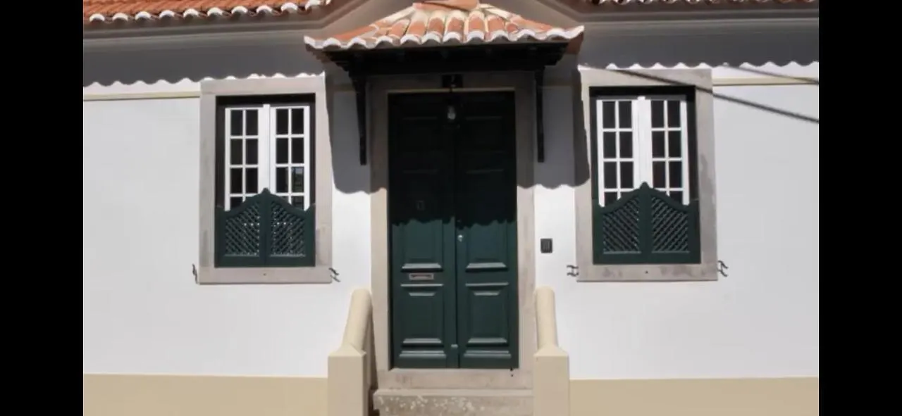 Holiday home Entire House - Romantic Vintage Cottage Sintra