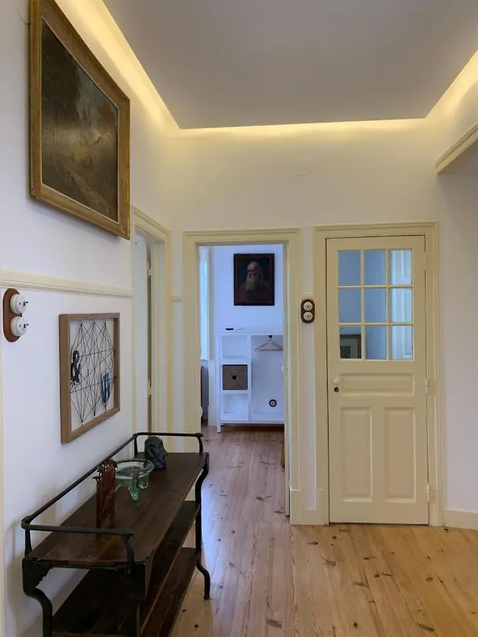 Holiday home Entire House - Romantic Vintage Cottage Sintra